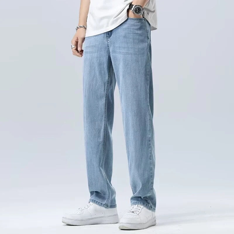 Relaxed straight-fit Jean