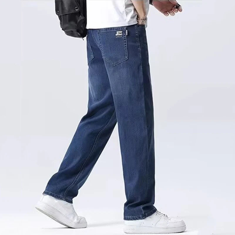Relaxed straight-fit Jean