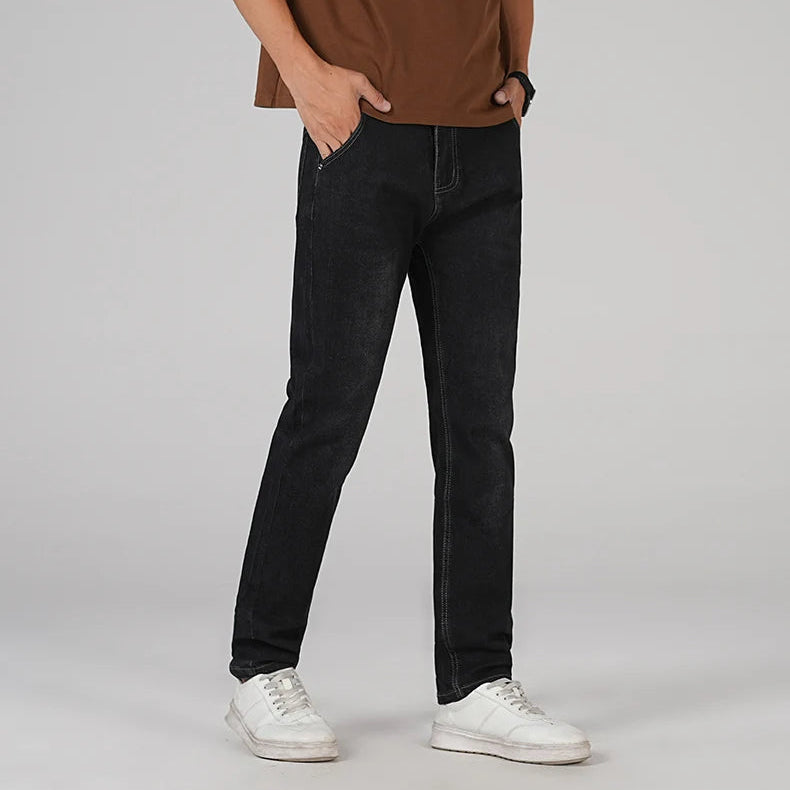 Classic jean in faded wash