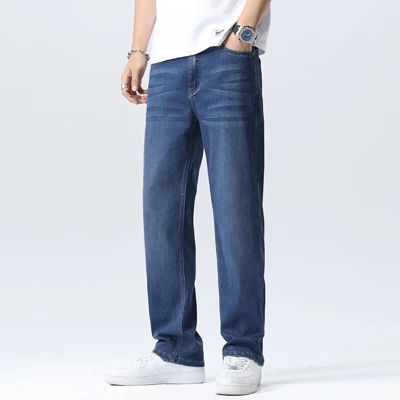 Relaxed straight-fit Jean